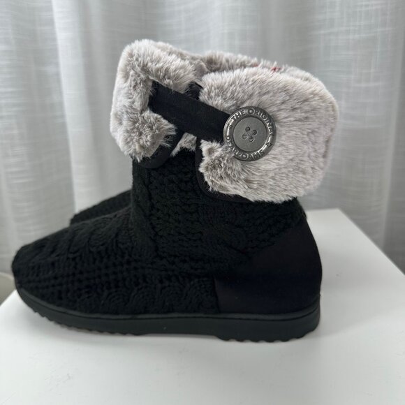 Dearfoams Women's Black & Gray Cable Knit Boot Slippers XL(11-12) - Picture 6 of 10